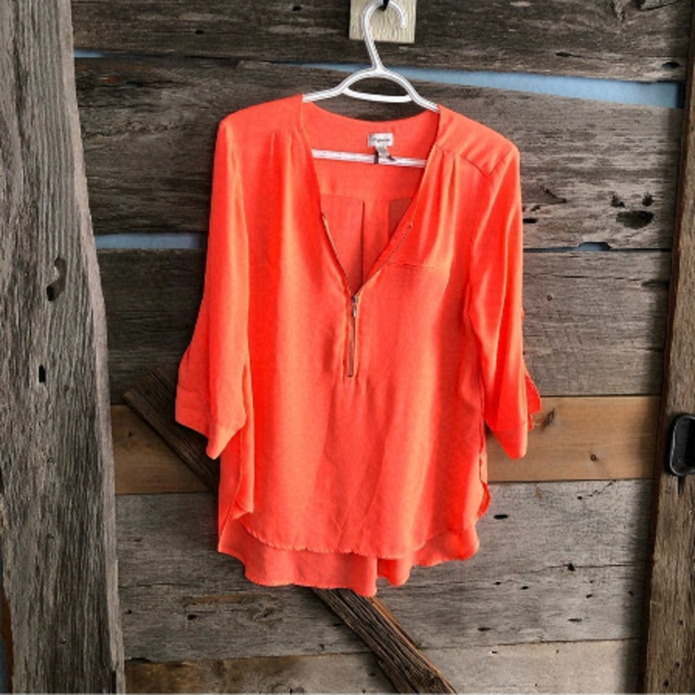 𝅺dynamite Size Med Neon Orange Semi-Sheer, Zippered Neck Blouse